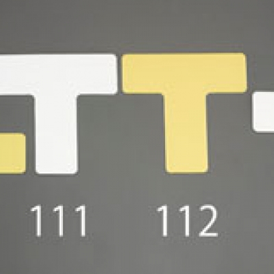 喜一 ESCO EA913YA-34 1220x620x270-680mmテーブル 廣州藤野代理